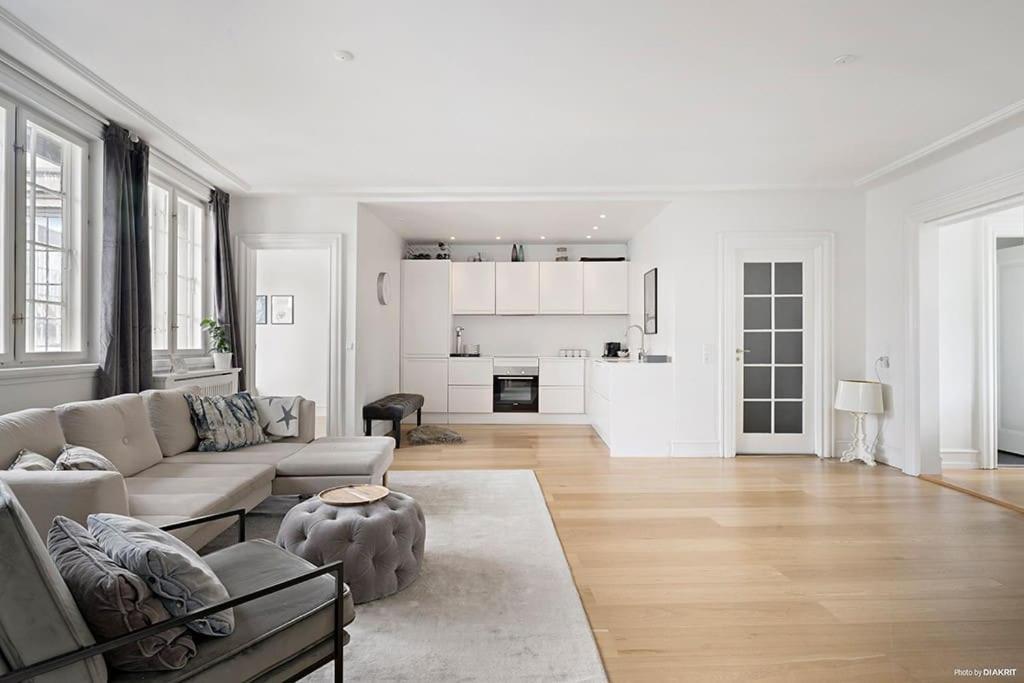 Heart Of Downtown - Modern & Balcony Appartement *